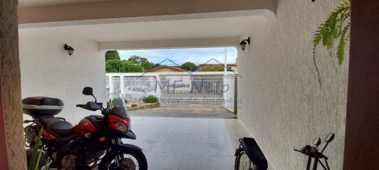 Imagem Casa com 4 Quartos à Venda, 600 m² em Jardim Carlos Gomes - Pirassununga Imagem Casa com 4 Quartos à Venda, 600 m² em Jardim Carlos Gomes - Pirassununga