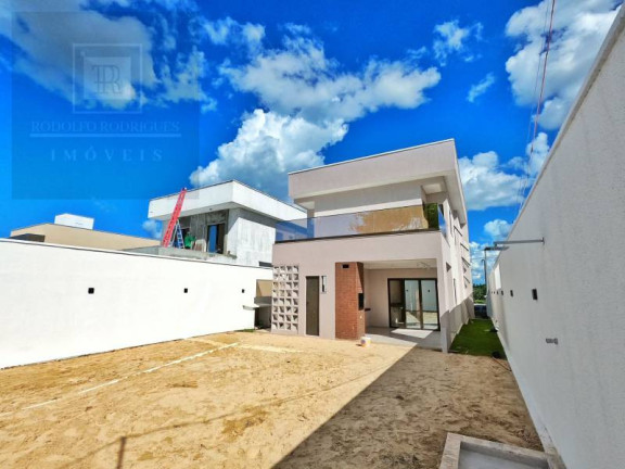 Imagem Casa de Condomínio com 4 Quartos à Venda, 180 m² em Lagoa Redonda - Fortaleza