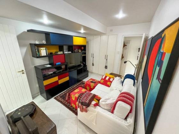 Imagem Imóvel com 3 Quartos à Venda, 120 m² em Ipanema - Rio De Janeiro Imagem Imóvel com 3 Quartos à Venda, 120 m² em Ipanema - Rio De Janeiro