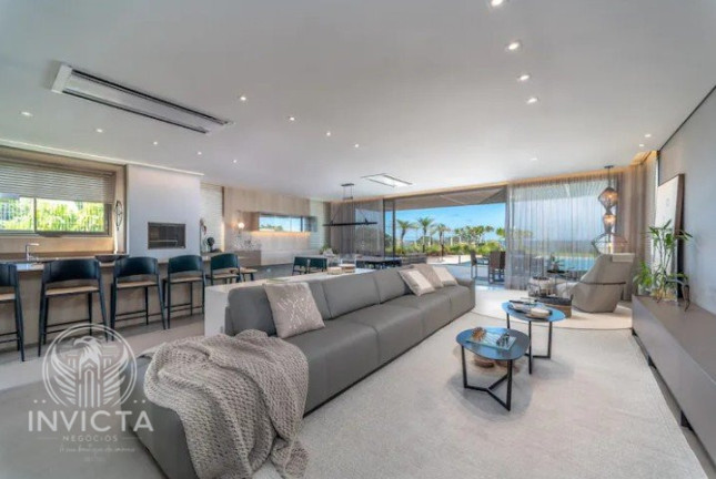 Imagem Casa com 5 Quartos à Venda, 458 m² em Praia Do Estaleiro - Balneário Camboriú Imagem Casa com 5 Quartos à Venda, 458 m² em Praia Do Estaleiro - Balneário Camboriú