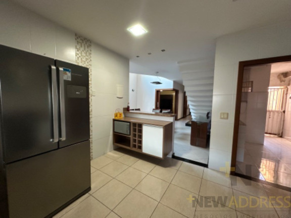 Imagem Casa com 4 Quartos à Venda, 283 m² em Araçás - Vila Velha Imagem Casa com 4 Quartos à Venda, 283 m² em Araçás - Vila Velha