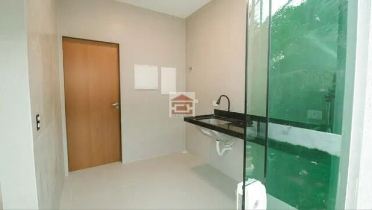Imagem Casa com 3 Quartos à Venda, 185 m² Imagem Casa com 3 Quartos à Venda, 185 m²