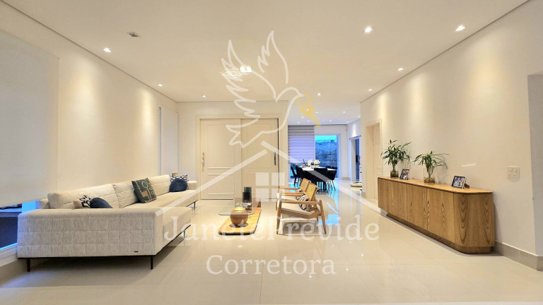 Imagem Casa de Condomínio com 4 Quartos à Venda, em Alphaville - Santana De Parnaíba Imagem Casa de Condomínio com 4 Quartos à Venda, em Alphaville - Santana De Parnaíba