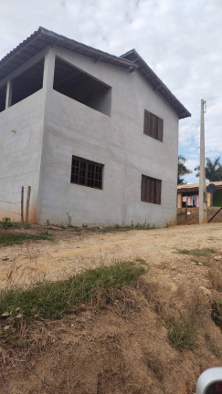 Imagem Casa com 3 Quartos à Venda, 125 m² em Centro - Paraibuna Imagem Casa com 3 Quartos à Venda, 125 m² em Centro - Paraibuna