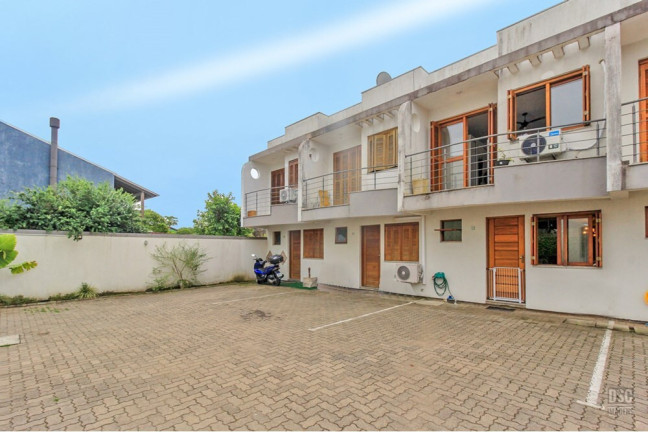 Imagem Casa com 2 Quartos à Venda, 102 m² em Serraria - Porto Alegre Imagem Casa com 2 Quartos à Venda, 102 m² em Serraria - Porto Alegre