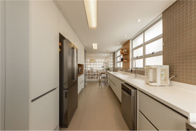 Imagem Apartamento com 3 Quartos à Venda, 198 m² em Itaim Bibi - São Paulo