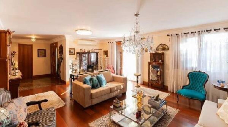 Imagem Casa com 4 Quartos à Venda, 233 m² em Chácara Das Pedras - Porto Alegre
