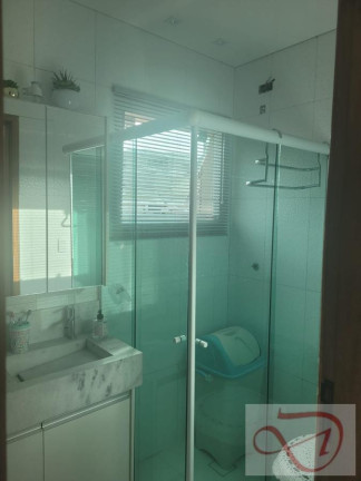 Imagem Sobrado com 2 Quartos à Venda, 121 m² em Vila Clarice - Santo André