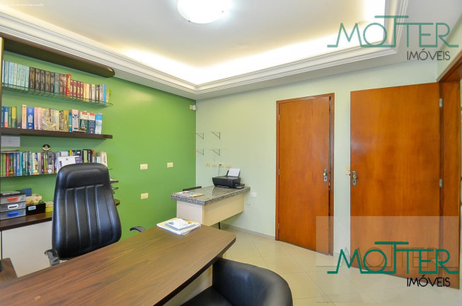Imagem Casa com 5 Quartos à Venda, 177 m² em Jardim Botânico - Curitiba