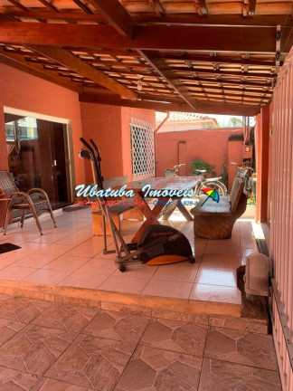 Imagem Casa com 3 Quartos à Venda, 146 m² em Centro - Ubatuba