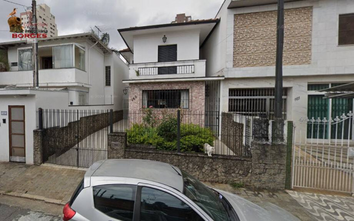 Casa com 3 Quartos à Venda, 330 m² em Mirandópolis - São Paulo