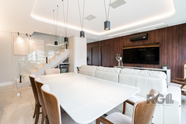 Imagem Cobertura com 3 Quartos à Venda, 231 m² em Petrópolis - Porto Alegre Imagem Cobertura com 3 Quartos à Venda, 231 m² em Petrópolis - Porto Alegre