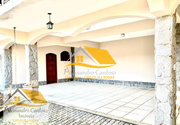 Imagem Casa com 6 Quartos à Venda, 320 m² em Loteamento Sitio Jacina - Nova Friburgo Imagem Casa com 6 Quartos à Venda, 320 m² em Loteamento Sitio Jacina - Nova Friburgo