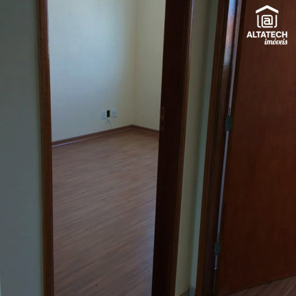 Imagem Imóvel com 2 Quartos à Venda, 60 m² em Jardim Vitória - Poços De Caldas Imagem Imóvel com 2 Quartos à Venda, 60 m² em Jardim Vitória - Poços De Caldas