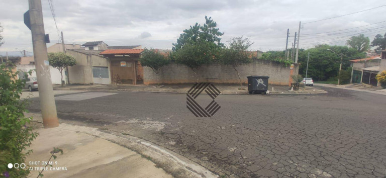 Imagem Casa com 1 Quarto à Venda, 57 m² em Jardim Santa Lúcia - Sorocaba Imagem Casa com 1 Quarto à Venda, 57 m² em Jardim Santa Lúcia - Sorocaba