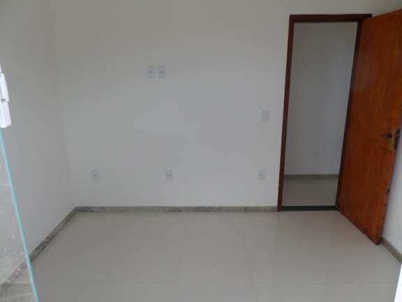 Imagem Casa com 2 Quartos à Venda, 150 m²