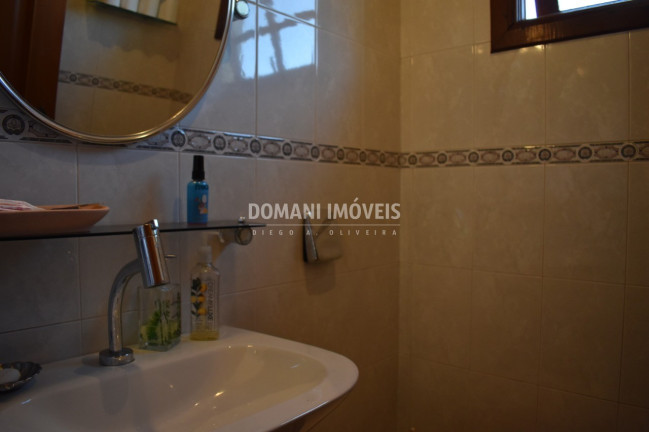Imagem Casa com 4 Quartos à Venda, 442 m² em Região Do Alto Da Vila Inglesa - Campos Do Jordão Imagem Casa com 4 Quartos à Venda, 442 m² em Região Do Alto Da Vila Inglesa - Campos Do Jordão