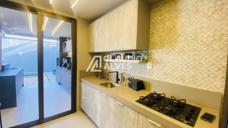 Imagem Casa de Condomínio com 4 Quartos à Venda, 245 m² em Sim - Feira De Santana Imagem Casa de Condomínio com 4 Quartos à Venda, 245 m² em Sim - Feira De Santana
