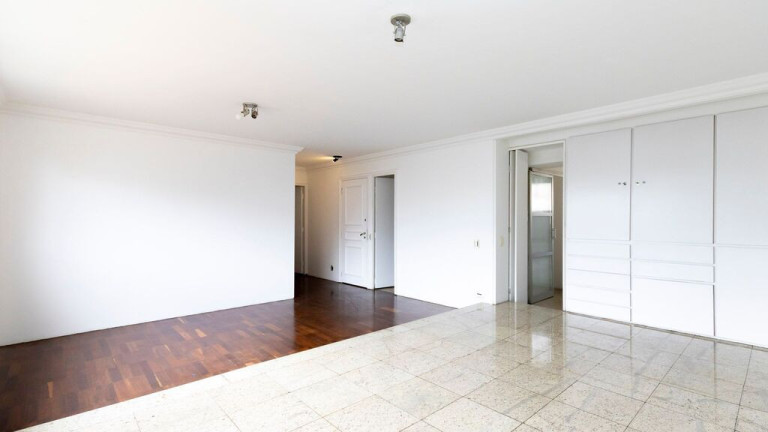 Imagem Imóvel com 4 Quartos à Venda, em Vila Madalena - São Paulo Imagem Imóvel com 4 Quartos à Venda, em Vila Madalena - São Paulo