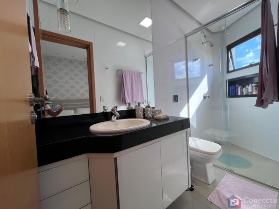 Imagem Apartamento com 3 Quartos à Venda, 110 m² em Centro - Patos De Minas Imagem Apartamento com 3 Quartos à Venda, 110 m² em Centro - Patos De Minas