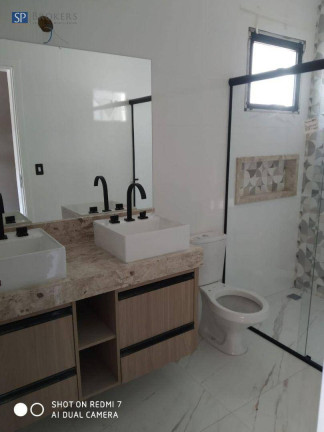 Imagem Casa com 3 Quartos à Venda, 258 m² em Swiss Park - Campinas Imagem Casa com 3 Quartos à Venda, 258 m² em Swiss Park - Campinas