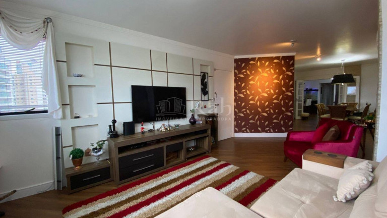 Imagem Apartamento com 3 Quartos à Venda, 138 m² em Centro - Itajaí