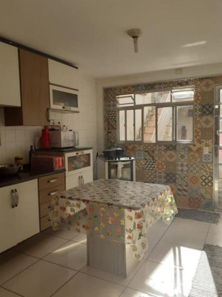 Imagem Sobrado com 4 Quartos à Venda, 150 m² em Conj José Bonifácio - São Paulo Imagem Sobrado com 4 Quartos à Venda, 150 m² em Conj José Bonifácio - São Paulo