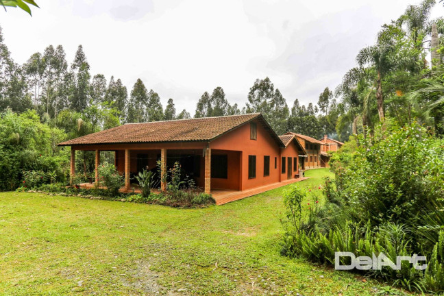 Imagem Chácara com 7 Quartos à Venda, 36.600 m² em Roseira - Rio Negro Imagem Chácara com 7 Quartos à Venda, 36.600 m² em Roseira - Rio Negro
