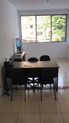 Sala Comercial à Venda, 26 m² em Centro - Taubaté