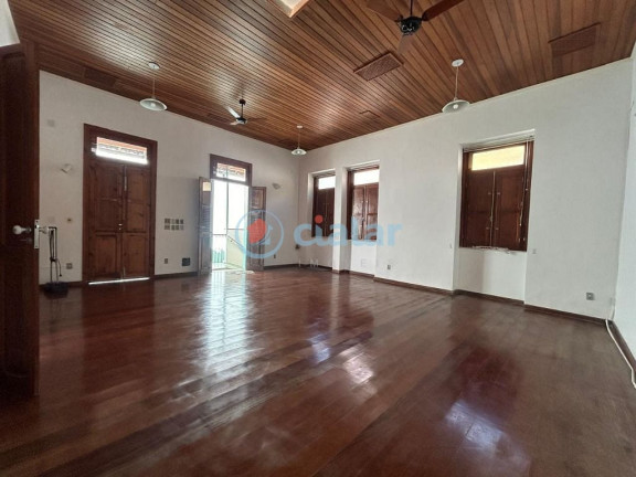 Imagem Casa com 3 Quartos à Venda, 203 m² em Humaitá - Rio De Janeiro Imagem Casa com 3 Quartos à Venda, 203 m² em Humaitá - Rio De Janeiro