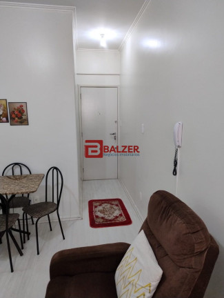 Imagem Apartamento com 1 Quarto à Venda, 39 m² em Centro - Florianópolis Imagem Apartamento com 1 Quarto à Venda, 39 m² em Centro - Florianópolis