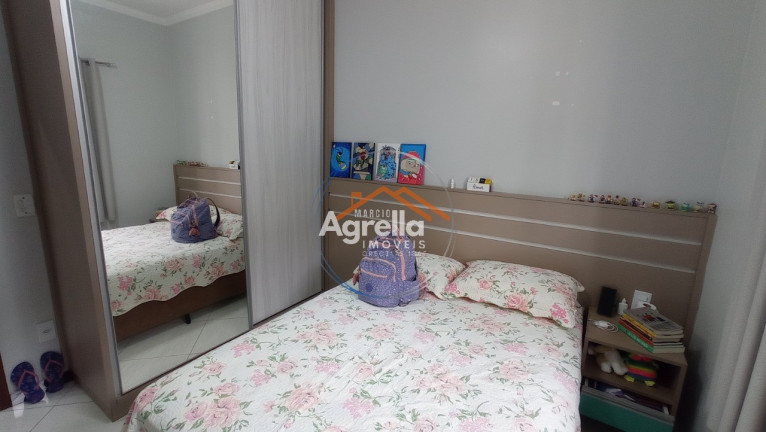Imagem Casa com 3 Quartos à Venda, 160 m² em Jardim Murayama - Mogi Mirim Imagem Casa com 3 Quartos à Venda, 160 m² em Jardim Murayama - Mogi Mirim