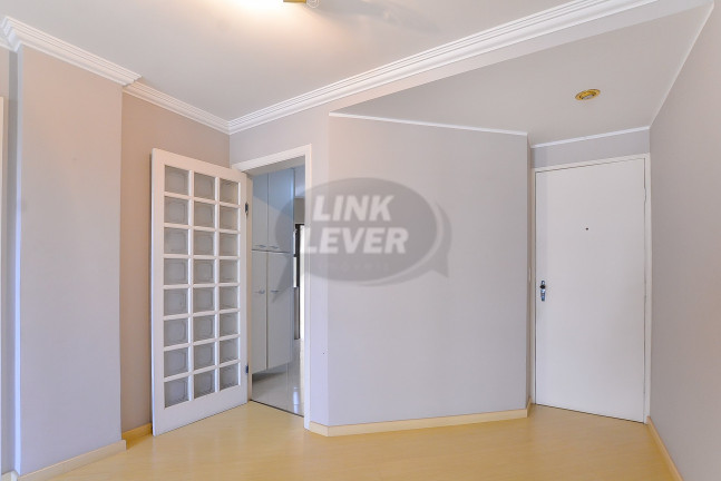 Imagem Apartamento com 3 Quartos à Venda, 92 m² em Bacacheri - Curitiba