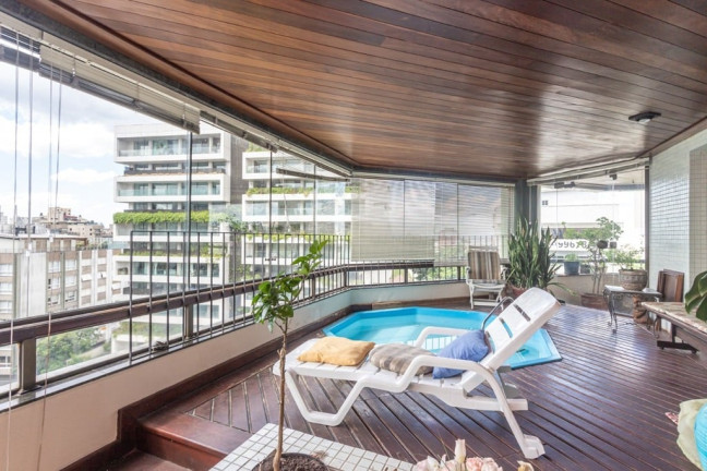 Imagem Imóvel com 4 Quartos à Venda, 352 m² em Moinhos De Vento - Porto Alegre Imagem Imóvel com 4 Quartos à Venda, 352 m² em Moinhos De Vento - Porto Alegre