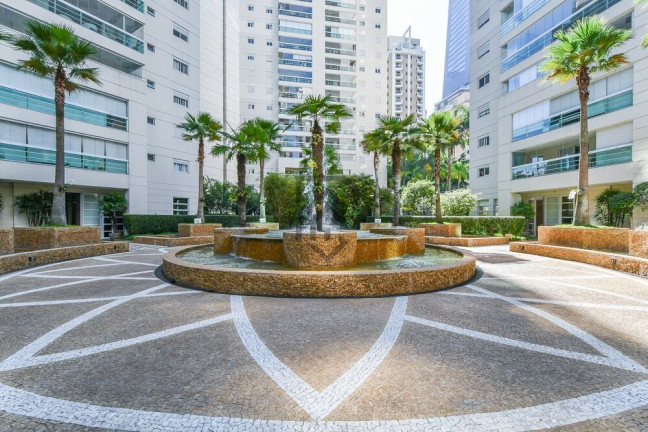 Apartamento com 2 Quartos à Venda, 112 m² em Vila Olímpia - São Paulo