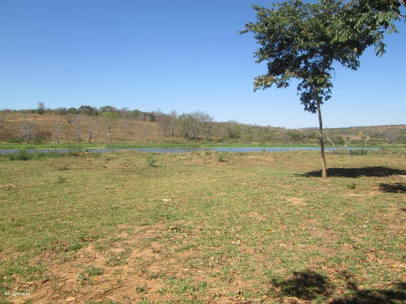 Imagem Terreno à Venda, 2.000 m² em Pompeu - Pompéu