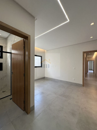 Imagem Casa com 4 Quartos à Venda, 219 m² em Parque Amazônia - Goiânia