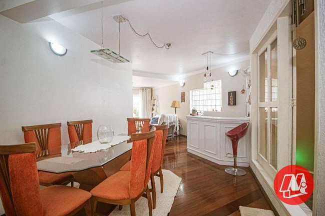 Imagem Casa com 3 Quartos à Venda, 306 m² em Santo Antônio - Porto Alegre Imagem Casa com 3 Quartos à Venda, 306 m² em Santo Antônio - Porto Alegre