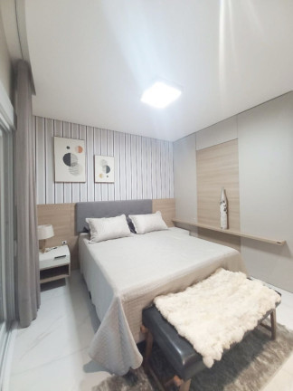 Imagem Sobrado com 3 Quartos à Venda, 153 m² em Camobi - Santa Maria