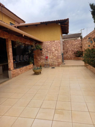 Imagem Sobrado com 3 Quartos à Venda, 260 m² em Residencial Itatiaia - Anápolis Imagem Sobrado com 3 Quartos à Venda, 260 m² em Residencial Itatiaia - Anápolis