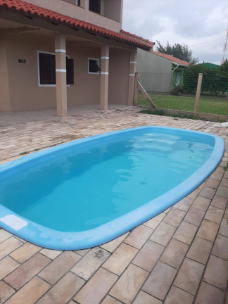 Imagem Casa com 3 Quartos para Temporada, em Nova Tramandaí - Tramandaí Imagem Casa com 3 Quartos para Temporada, em Nova Tramandaí - Tramandaí