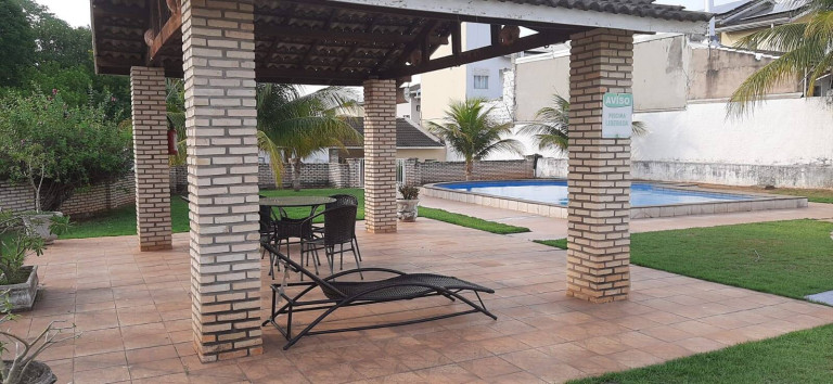 Imagem Casa com 3 Quartos à Venda, 207 m² em Recanto Dos Pássaros - Cuiabá Imagem Casa com 3 Quartos à Venda, 207 m² em Recanto Dos Pássaros - Cuiabá