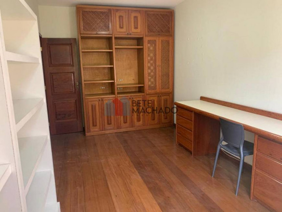 Imagem Apartamento com 3 Quartos à Venda, 186 m² em Várzea - Teresópolis