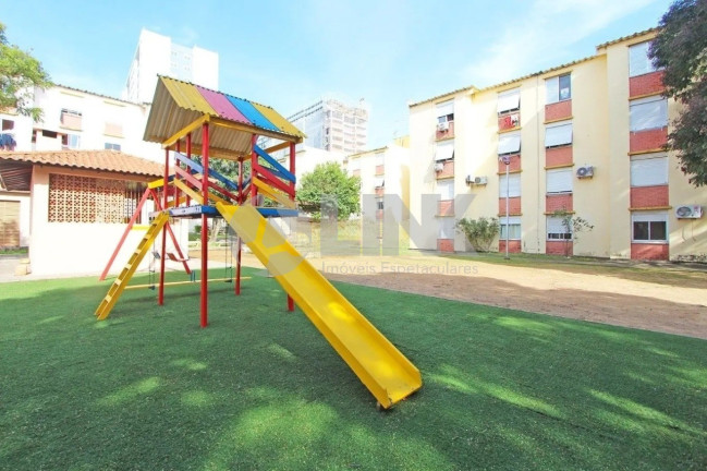 Imagem Apartamento com 1 Quarto à Venda, 40 m² em São Sebastião - Porto Alegre Imagem Apartamento com 1 Quarto à Venda, 40 m² em São Sebastião - Porto Alegre