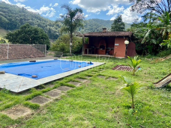 Imagem Imóvel com 3 Quartos à Venda, 200 m² em Centro - Marechal Floriano Imagem Imóvel com 3 Quartos à Venda, 200 m² em Centro - Marechal Floriano