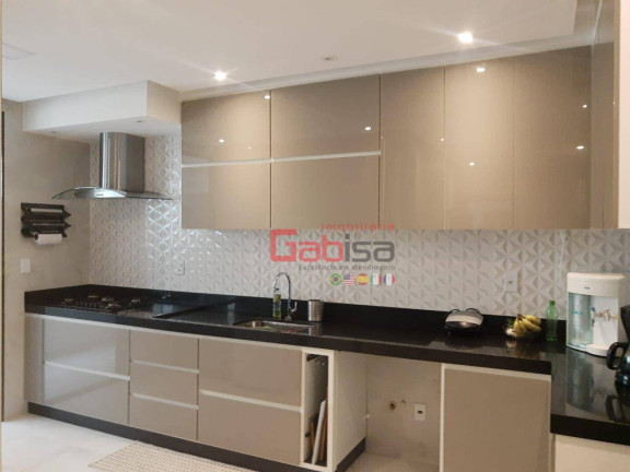 Imagem Apartamento com 3 Quartos à Venda, 170 m² em Vila Nova - Cabo Frio Imagem Apartamento com 3 Quartos à Venda, 170 m² em Vila Nova - Cabo Frio
