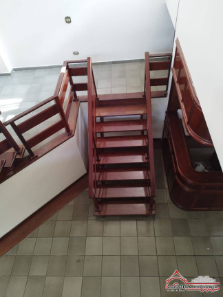 Imagem Casa com 9 Quartos para Alugar, 600 m² em Centro - Jacareí Imagem Casa com 9 Quartos para Alugar, 600 m² em Centro - Jacareí
