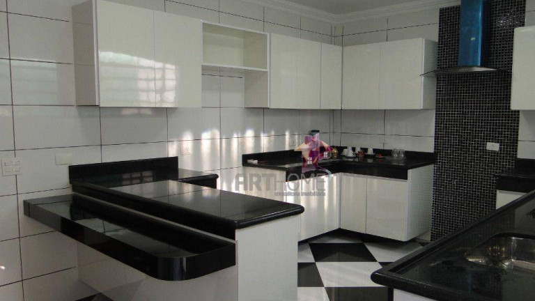 Imagem Sobrado com 4 Quartos à Venda, 270 m² em Jardim Cordeiro - São Paulo Imagem Sobrado com 4 Quartos à Venda, 270 m² em Jardim Cordeiro - São Paulo