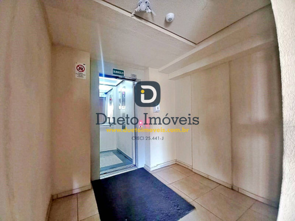 Imagem Apartamento com 2 Quartos à Venda, 79 m² em Centro - Santa Maria