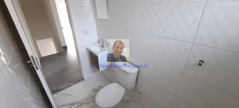 Imagem Sobrado com 3 Quartos à Venda, 100 m² em Barueri Imagem Sobrado com 3 Quartos à Venda, 100 m² em Barueri